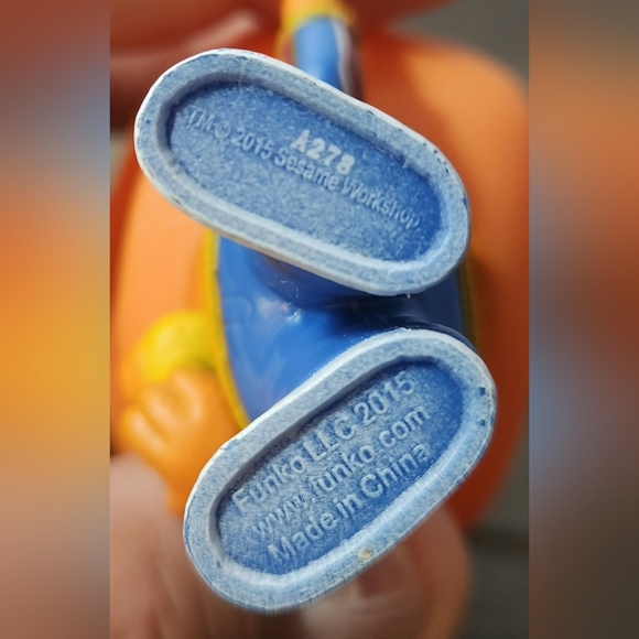 Funko Pop! Television #04, #05, #07, & #08 Sesame Street Vinly Figure Lot (4) - Picture 7 of 8